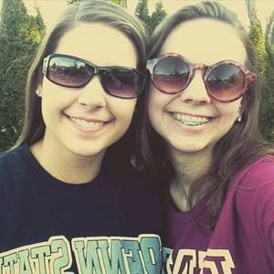 Meet your Posher, Briana